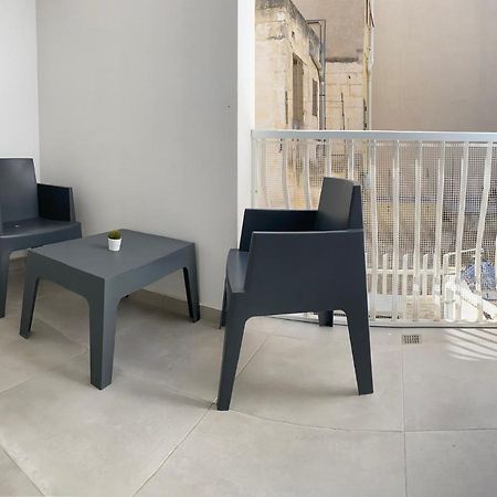 Seaside Apartment In Gzira Extérieur photo