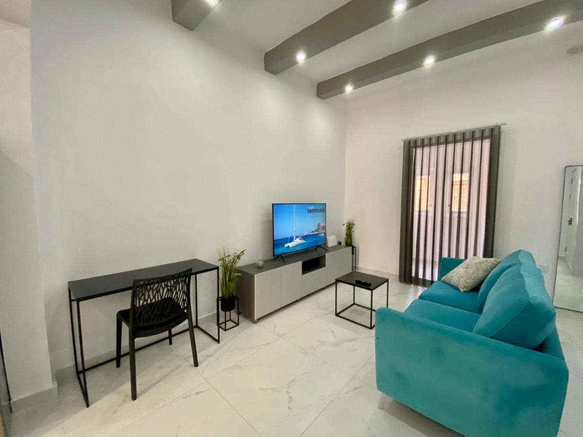 Seaside Apartment In Gzira Extérieur photo